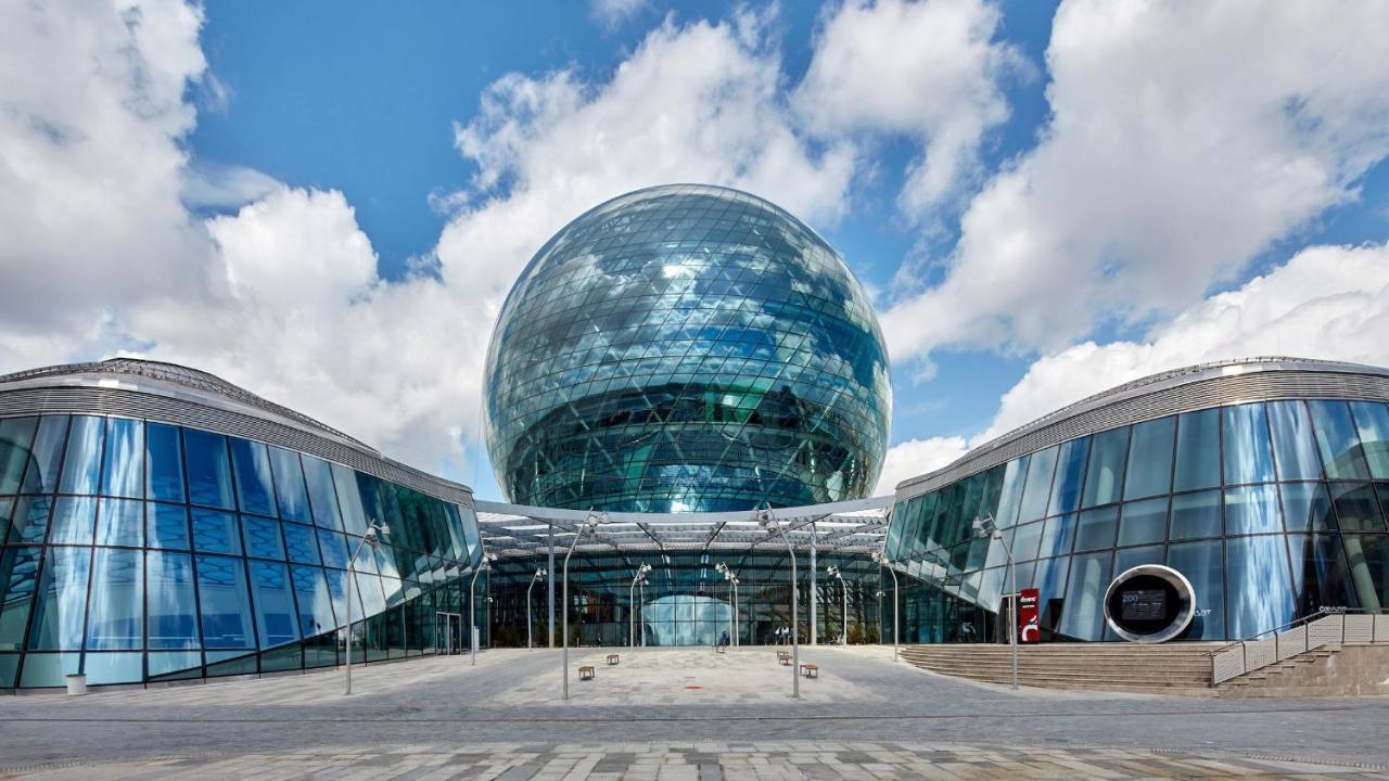 Экспо Бульвар 5 Astana Exteriér fotografie